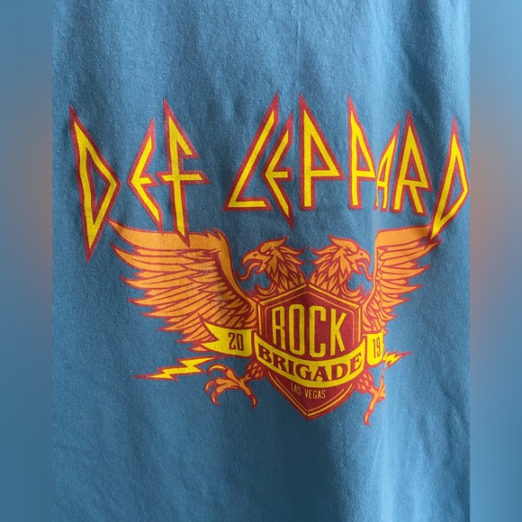 Def Leppard - Rock Brigade Las Vegas 2019 Tour T-Shirt - Picture 3 of 5